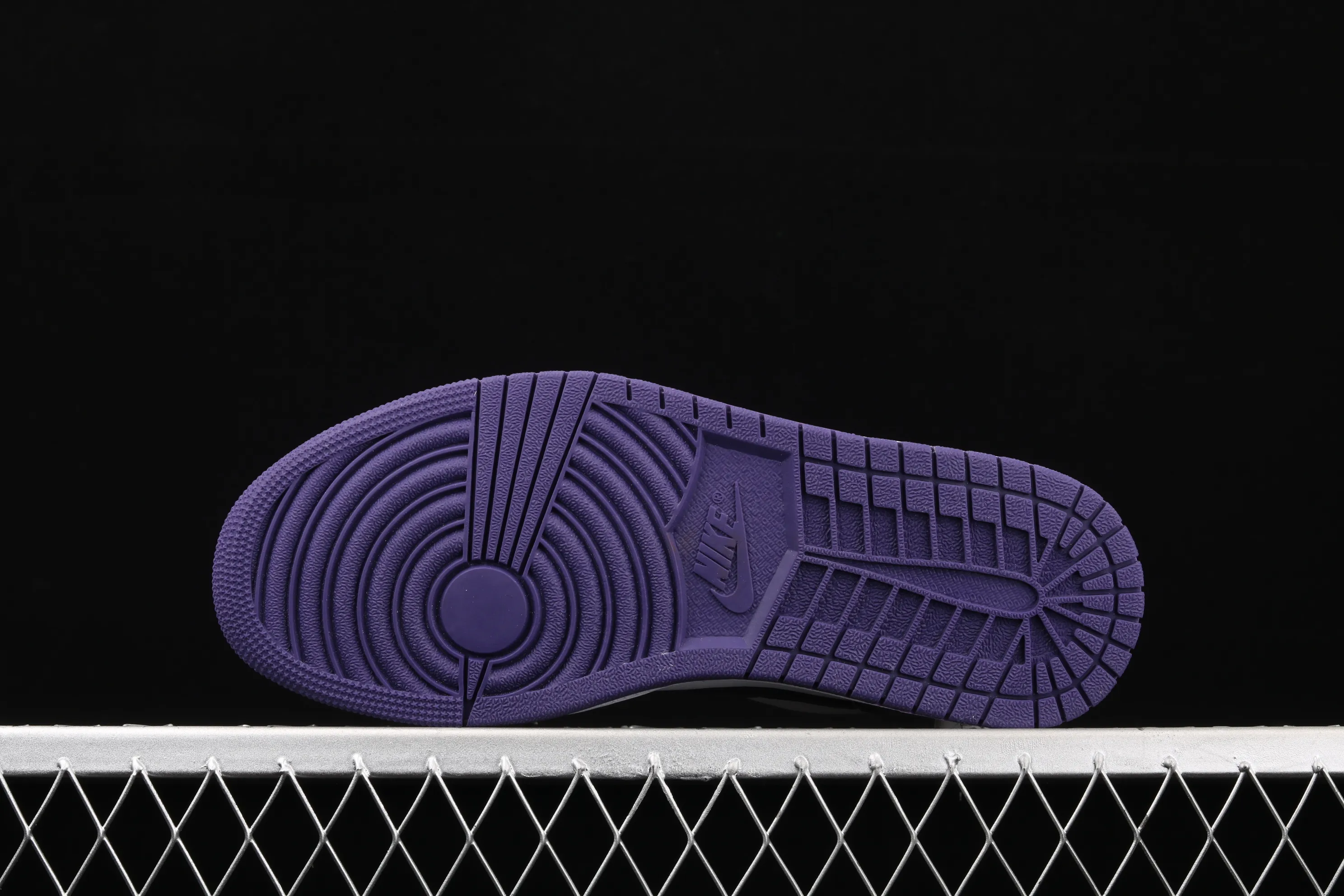 All Categories Air Jordan Jordan Series Basketball Shoes Air Jordan 1 Low New Version Air Jordan 1 Low AJ1 Joe 1 Low Top Leather Grape Purple 553558-500
